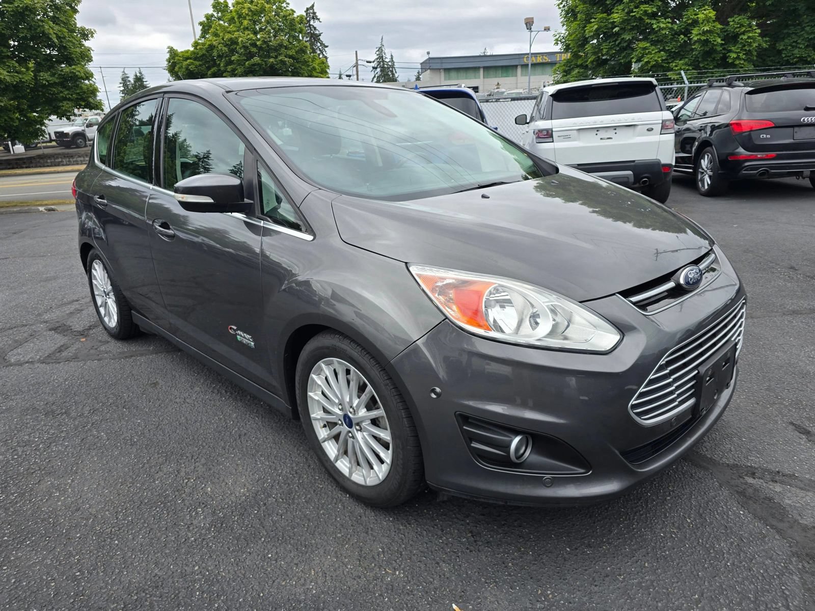 Used 2015 Ford C-MAX Energi SEL w/ Equipment Group 303A FWD image 7