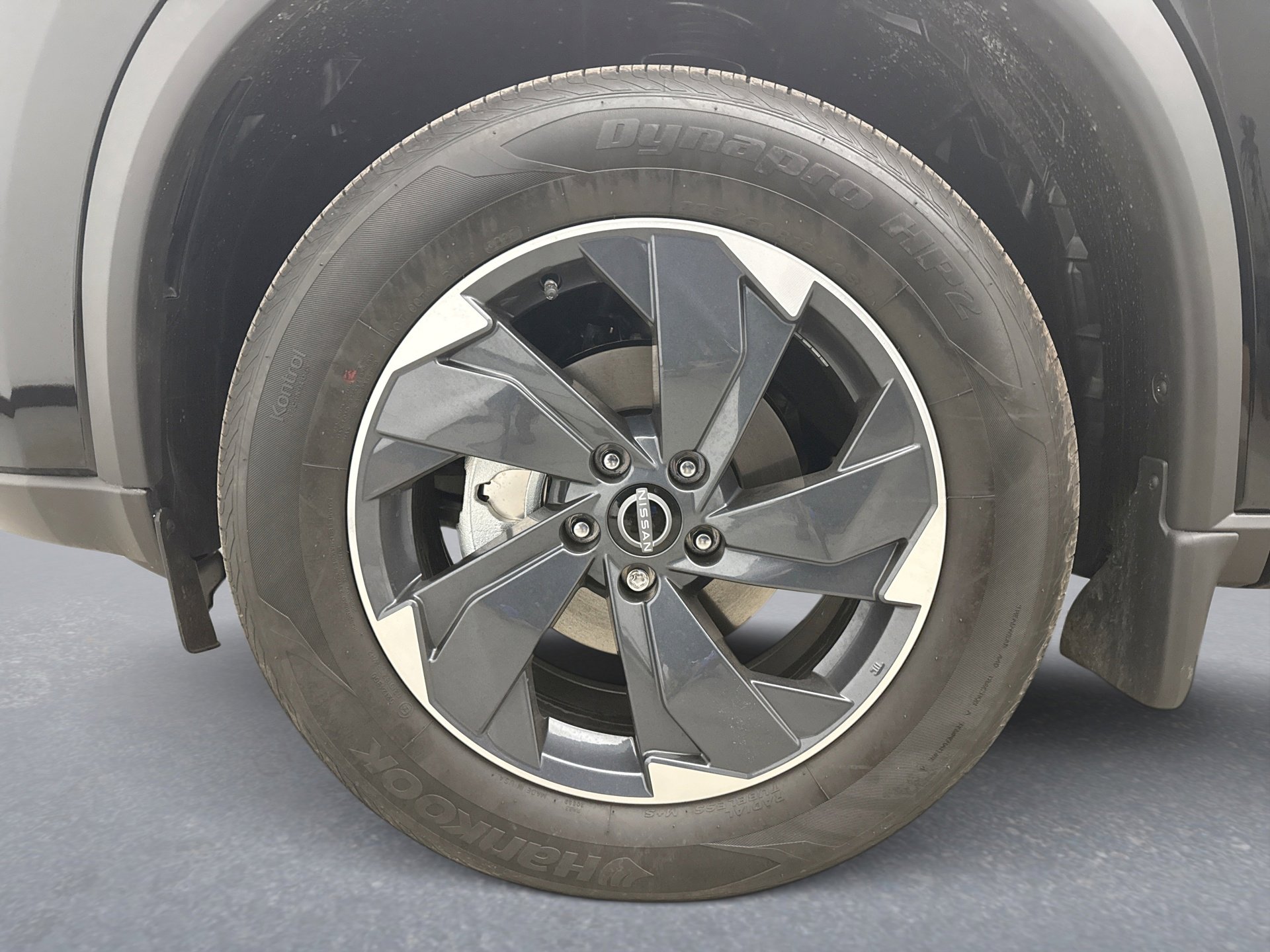 Used 2026 Nissan Rogue SV w/ Cold Weather Package image 23