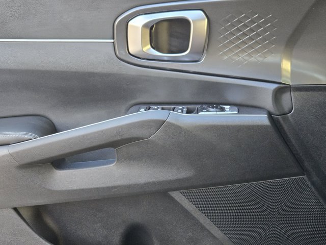 Certified 2026 Kia Sorento S FWD image 30