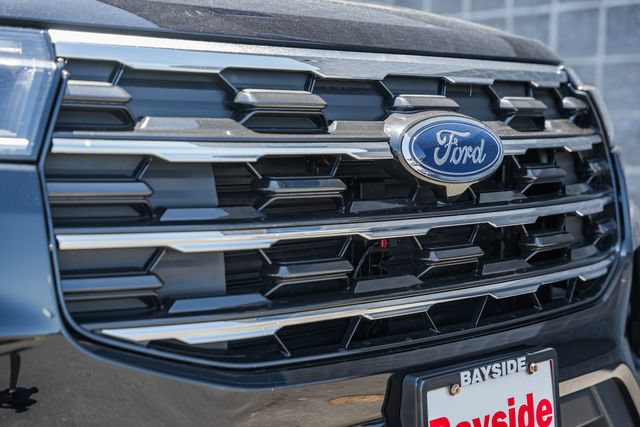 New 2026 Ford Explorer Active w/ Active Comfort Package AWD/4WD image 16