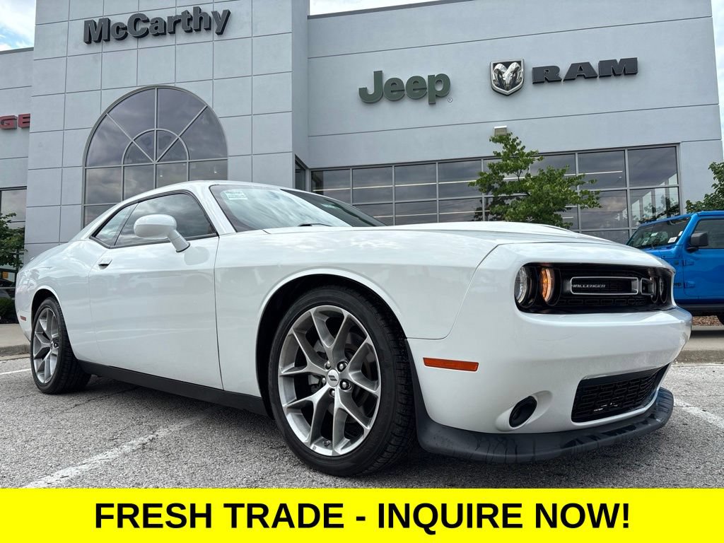 Used 2022 Dodge Challenger GT RWD image 1