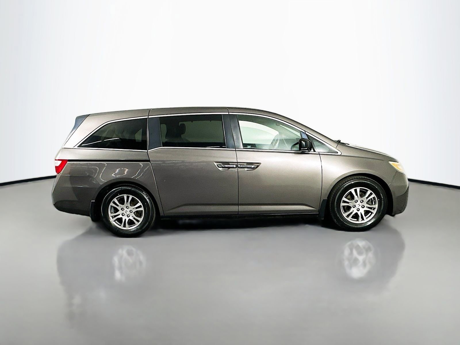 Used 2011 Honda Odyssey EX-L image 8