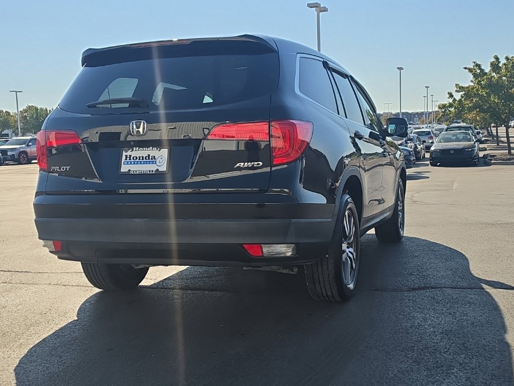Used 2017 Honda Pilot EX image 9