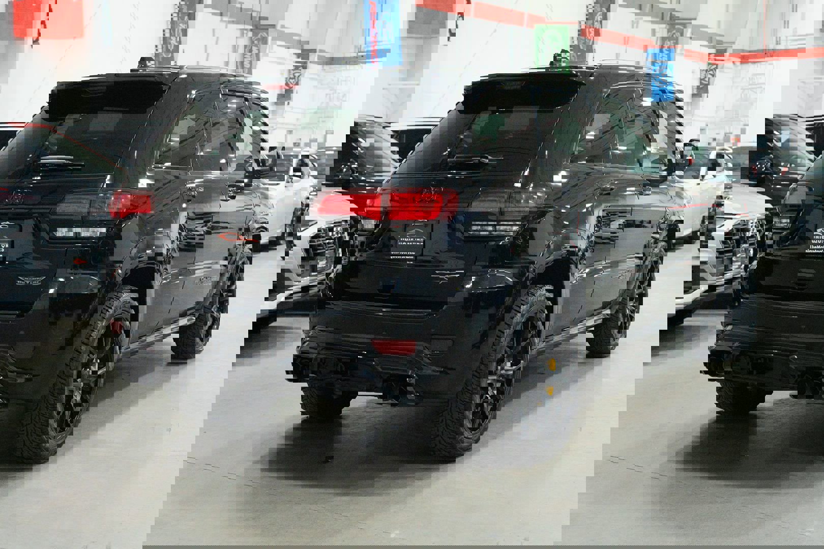 Used 2018 Jeep Grand Cherokee Trackhawk image 8