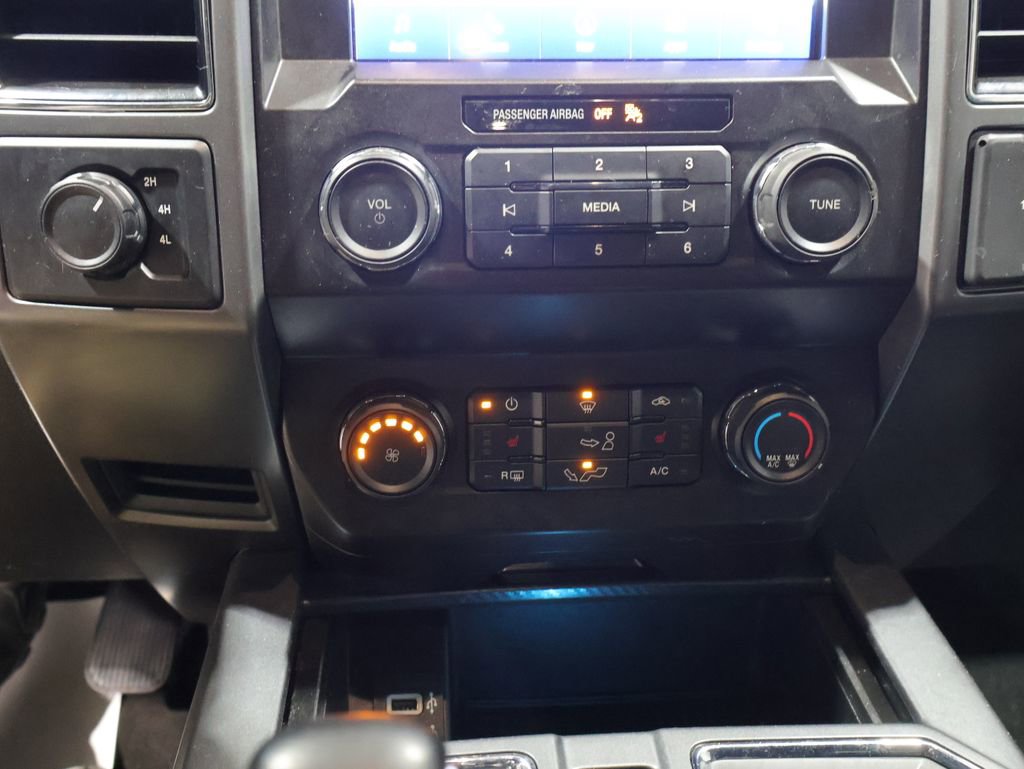 Used 2020 Ford F150 XLT w/ Equipment Group 302A Luxury image 29