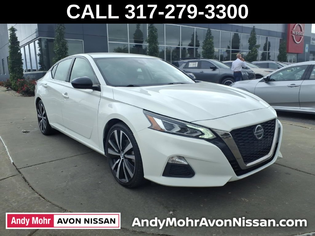 Used 2022 Nissan Altima 2.5 SR FWD image 2