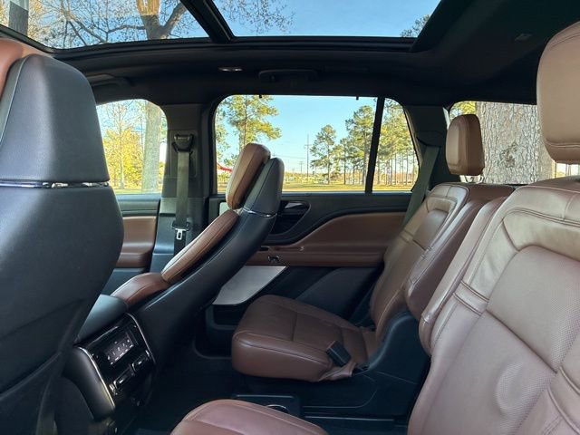 Certified 2022 Lincoln Aviator Reserve w/ Equipment Group 201A image 22