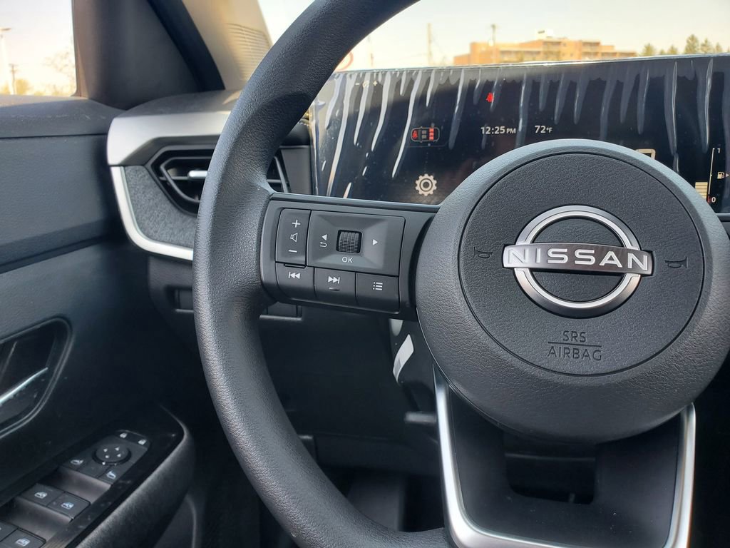 New 2026 Nissan Kicks SV AWD/4WD image 17