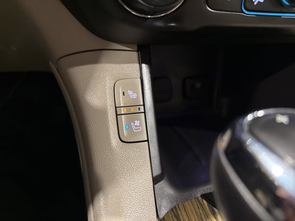 Used 2019 GMC Acadia Denali w/ Technology Package image 30