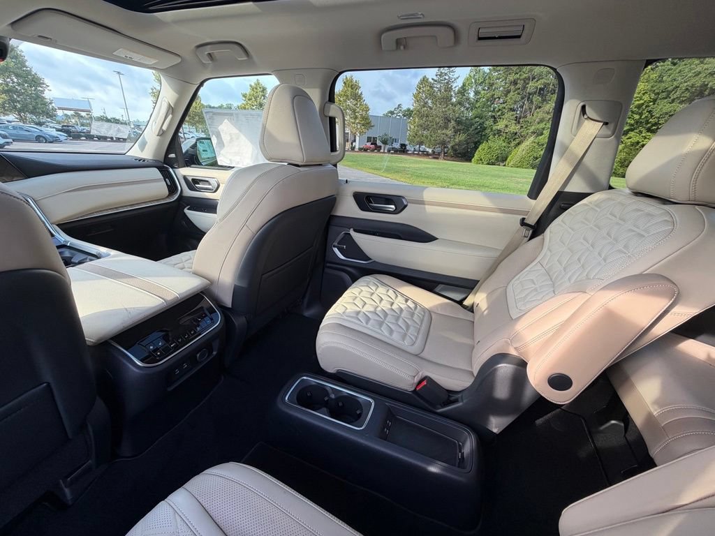 New 2026 Nissan Armada Platinum Reserve AWD/4WD image 28