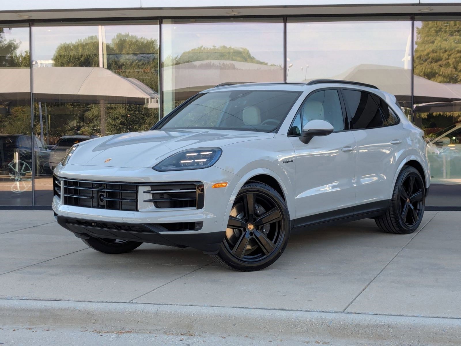 New 2026 Porsche Cayenne E-Hybrid image 1