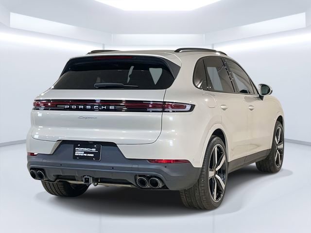 Certified 2025 Porsche Cayenne w/ Premium Package Plus image 6