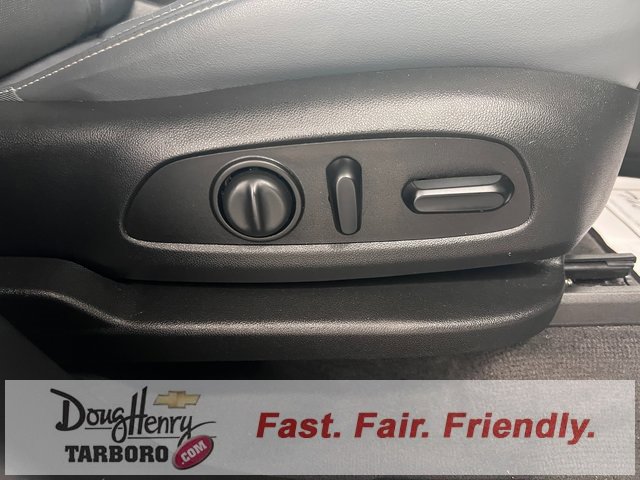 Used 2020 Buick Enclave Essence image 44