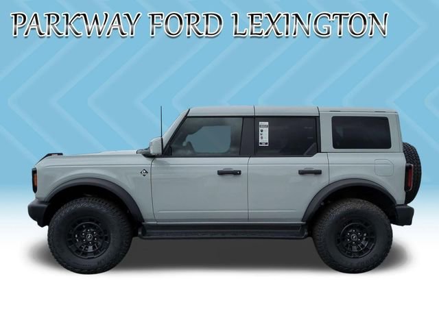 New 2026 Ford Bronco Outer Banks w/ Sasquatch Package AWD/4WD image 2