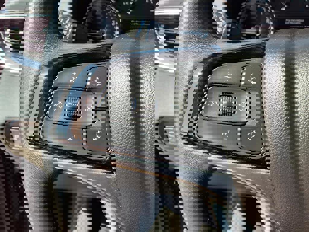 Used 2023 Buick Enclave Essence w/ Experience Buick Package image 23