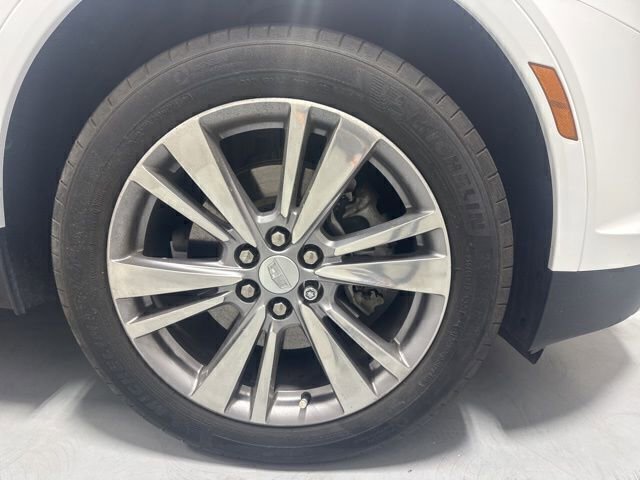 Used 2024 Cadillac XT5 Premium Luxury image 4