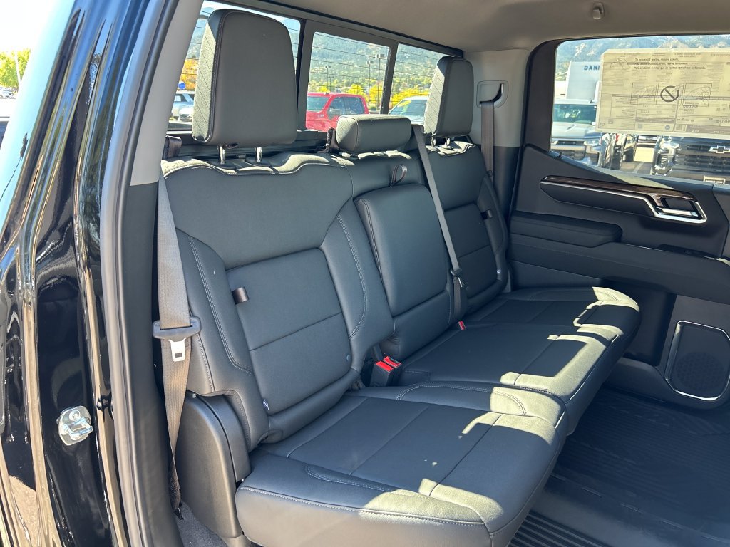 New 2026 Chevrolet Silverado 1500 LT Trail Boss w/ Safety Package AWD/4WD image 21