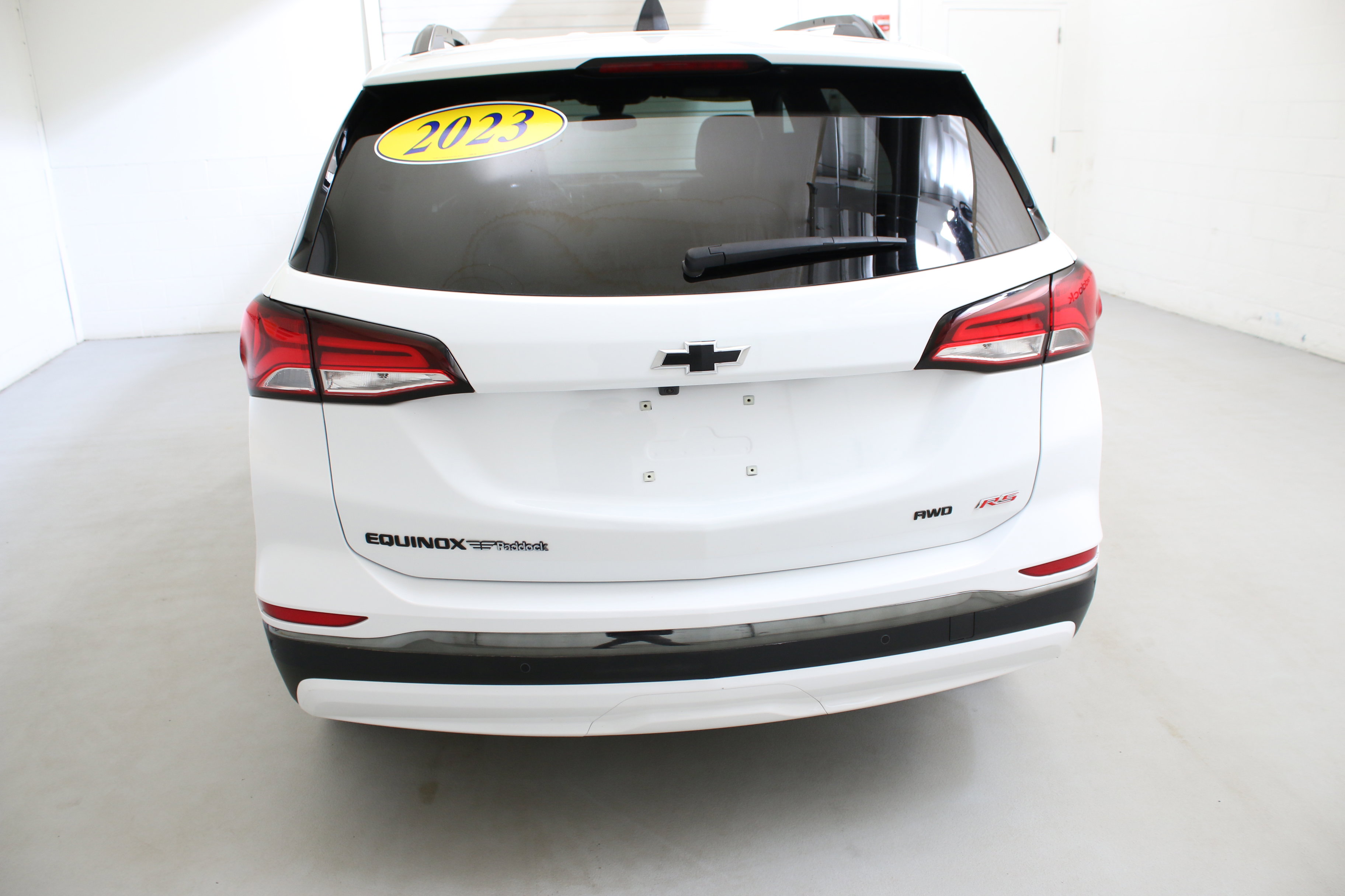 Used 2023 Chevrolet Equinox RS AWD/4WD image 8