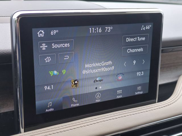 Used 2022 Lincoln Corsair Reserve w/ Equipment Group 201A AWD/4WD image 22