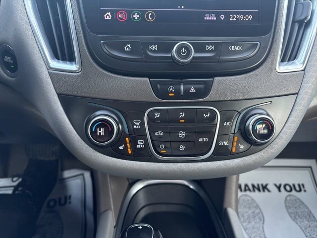 Used 2020 Chevrolet Malibu LT image 14