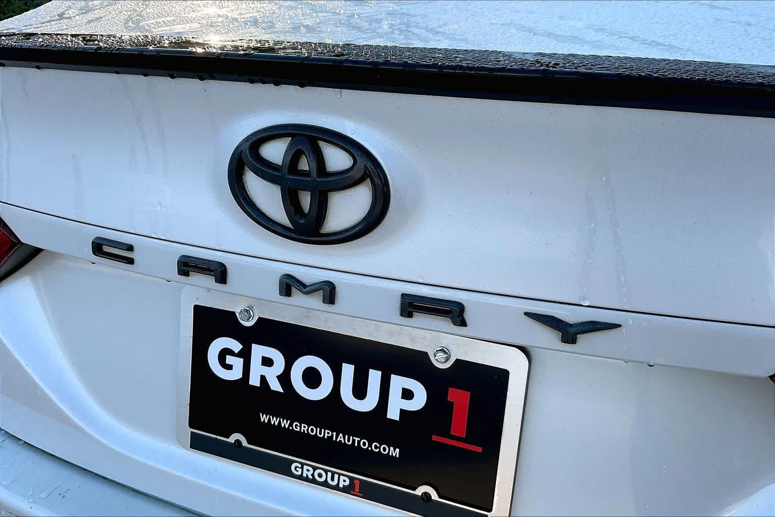 Used 2020 Toyota Camry XSE FWD image 31