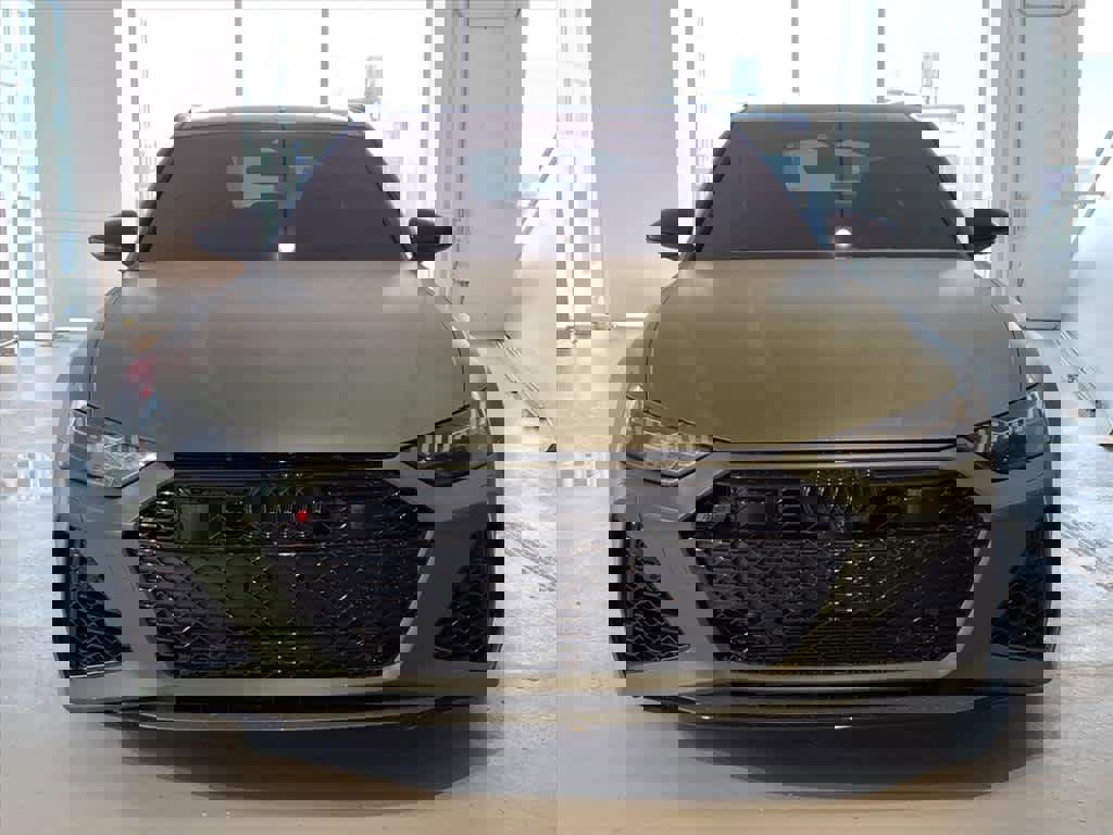 Used 2024 Audi RS 6 performance image 2