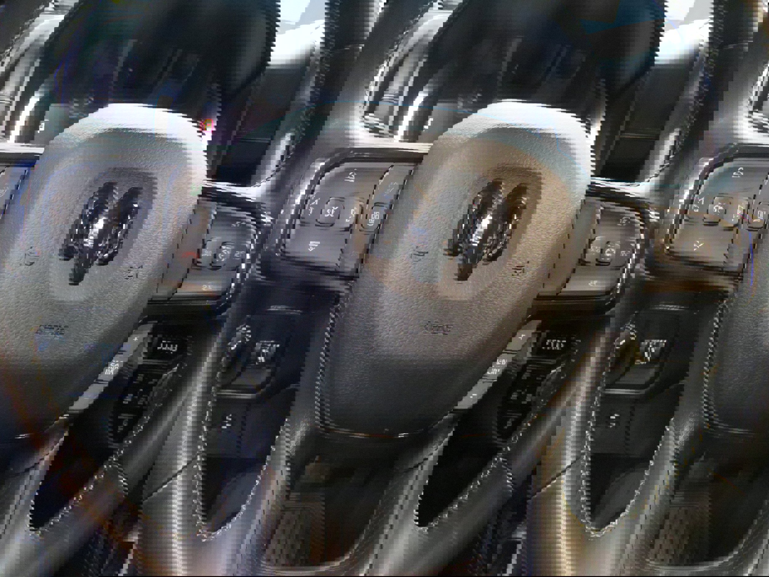 Used 2023 RAM 1500 Limited image 13