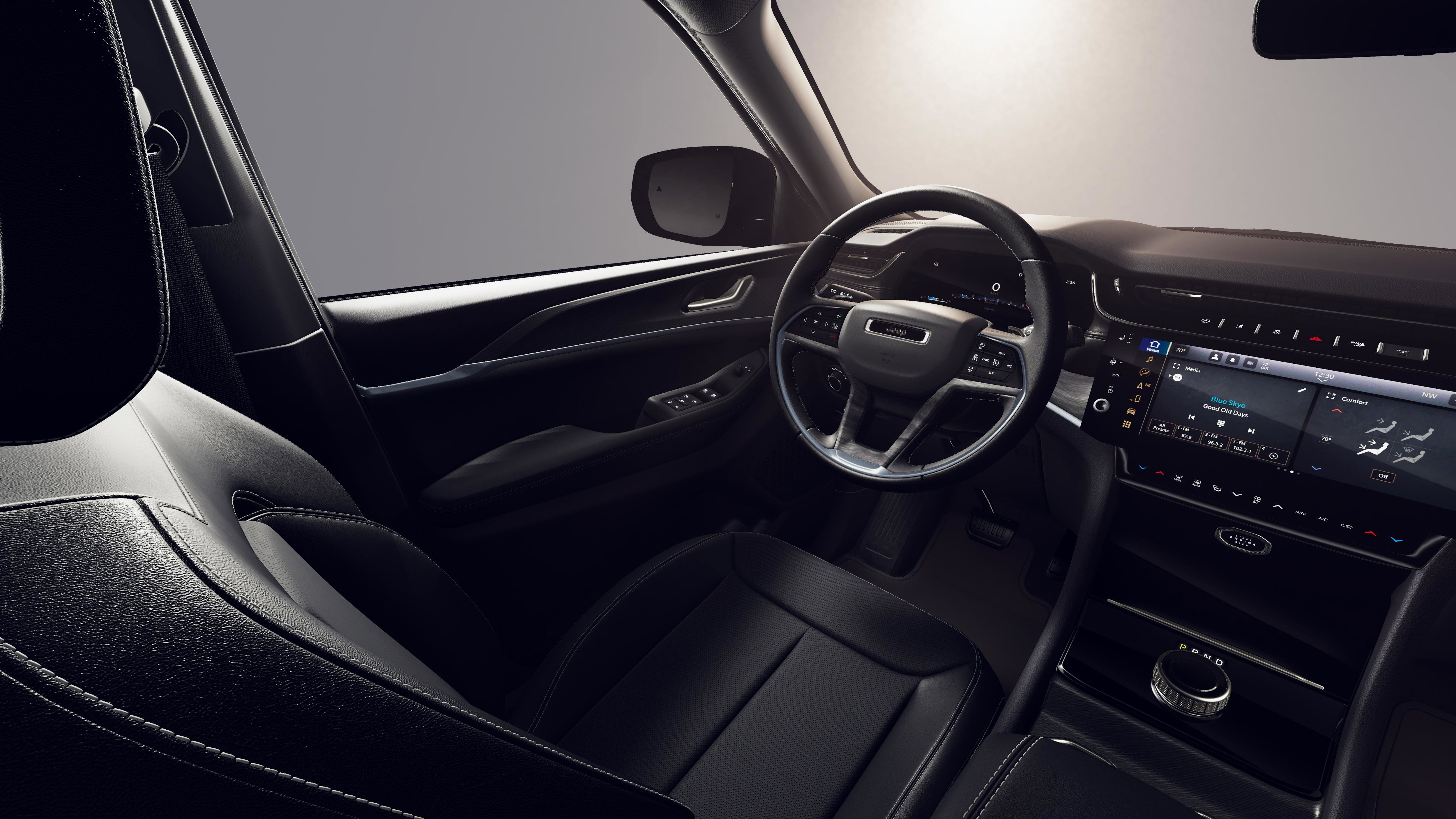 New 2026 Jeep Grand Cherokee Altitude image 20