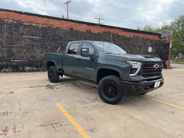 New 2026 Chevrolet Silverado 2500 ZR2 AWD/4WD image 7