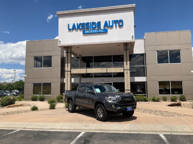 Used 2017 Toyota Tacoma SR5 w/ Tow Package