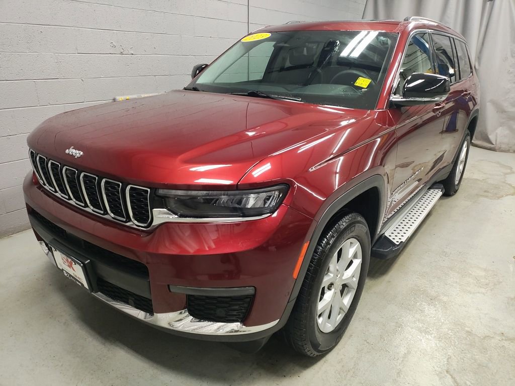 Used 2023 Jeep Grand Cherokee L Limited w/ Luxury Tech Group II AWD/4WD image 19