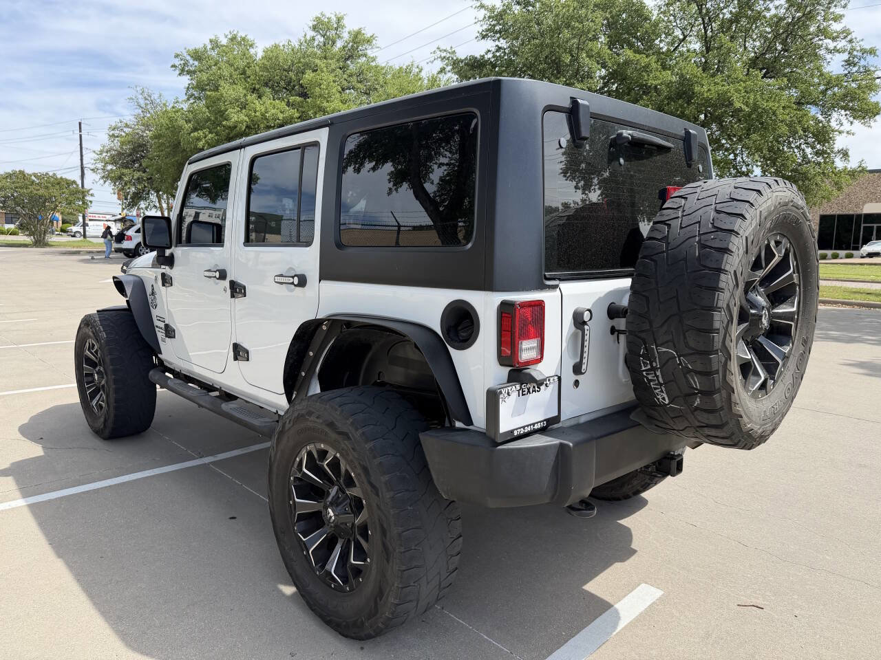 Used 2016 Jeep Wrangler Unlimited Sport w/ Connectivity Group image 6