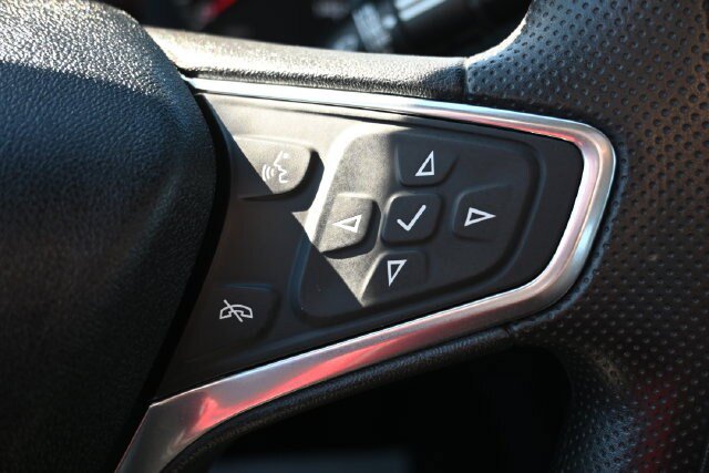 Used 2022 Chevrolet Malibu LT FWD image 36