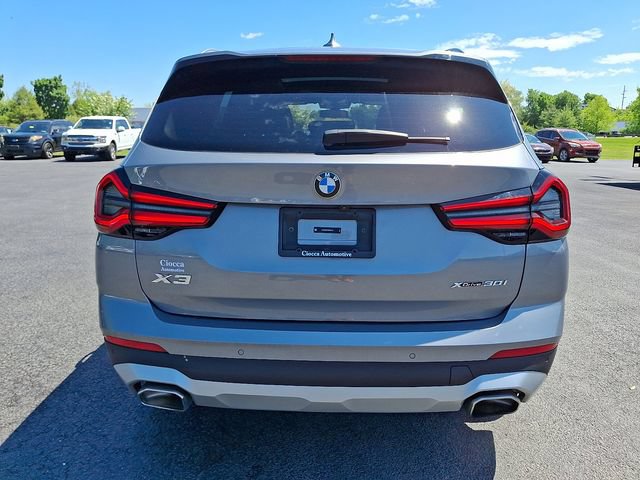 Used 2024 BMW X3 xDrive30i w/ Premium Package AWD/4WD image 9