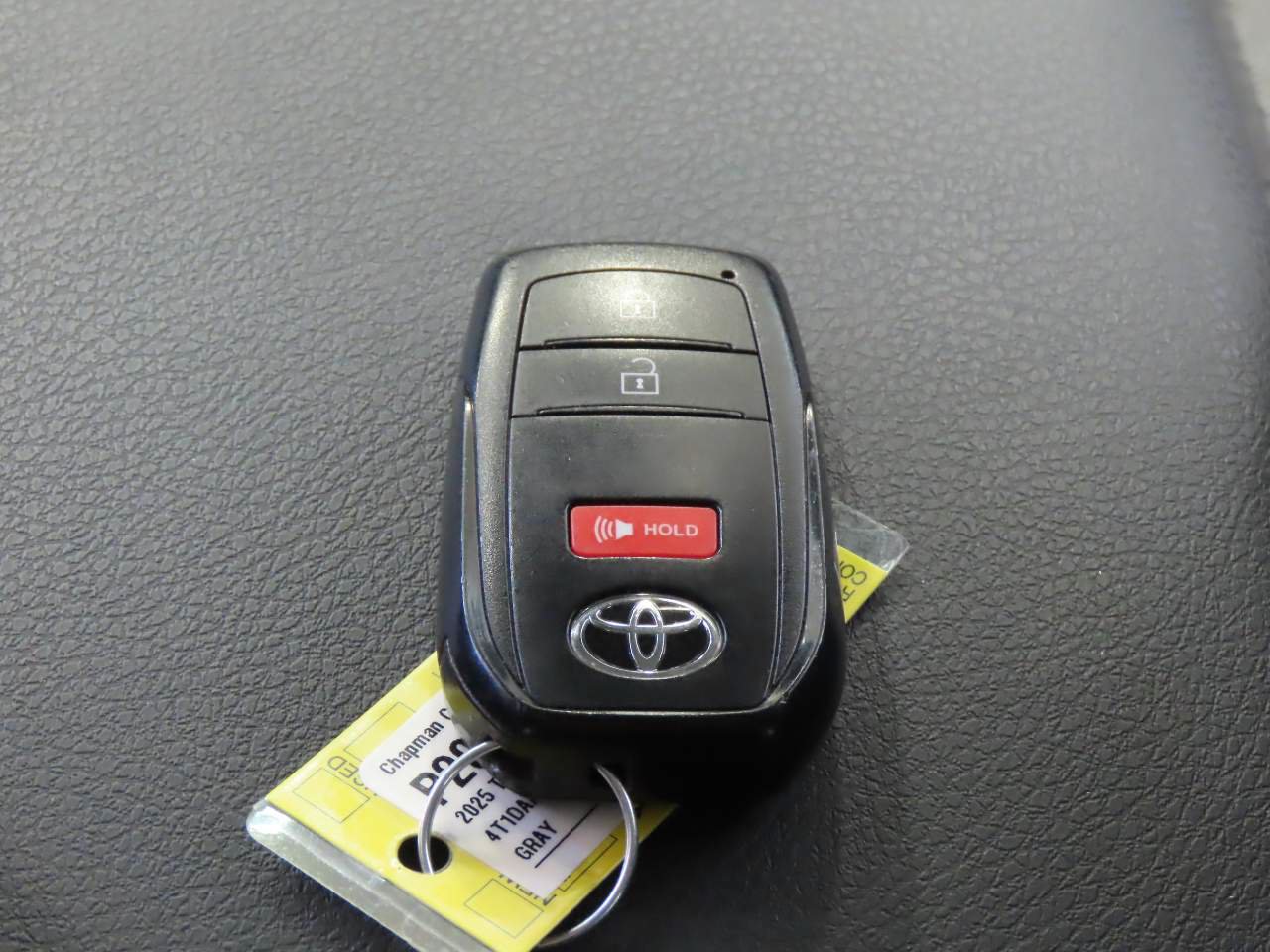 Used 2025 Toyota Camry LE FWD image 19
