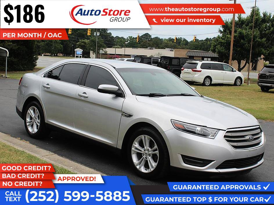 Used 2017 Ford Taurus SEL FWD image 4