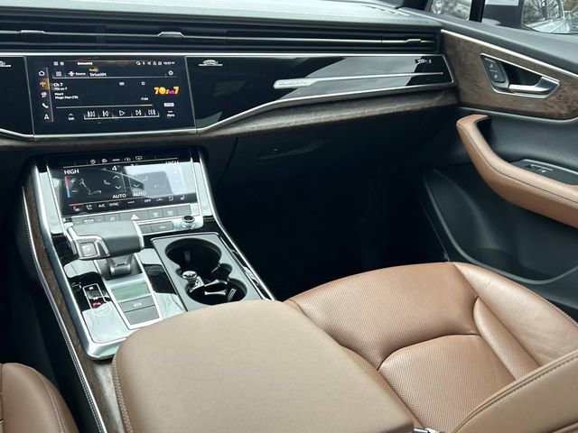 Used 2025 Audi Q7 3.0T Premium Plus w/ Premium Plus Package image 27