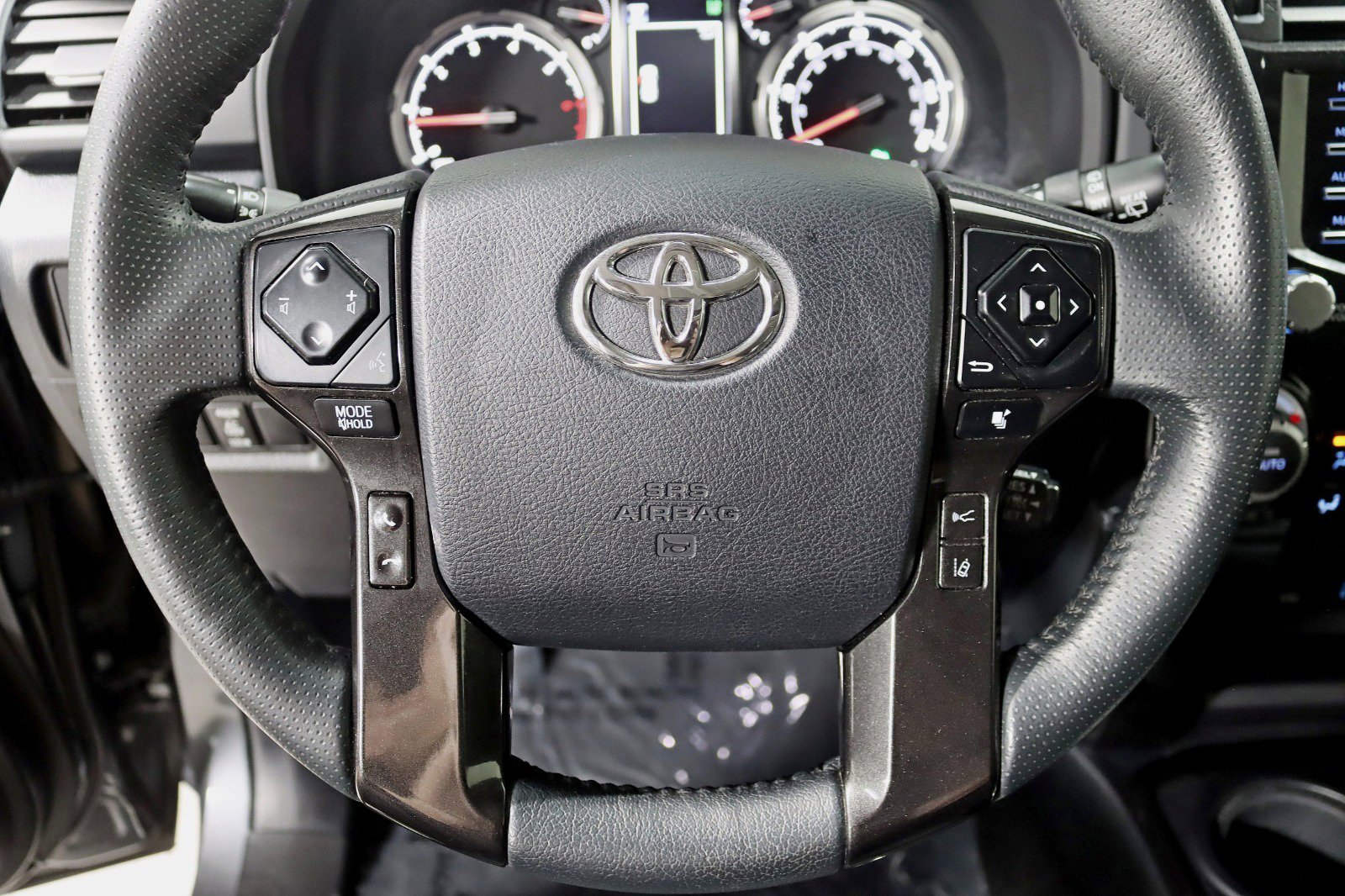 Used 2020 Toyota 4Runner Nightshade AWD/4WD image 17