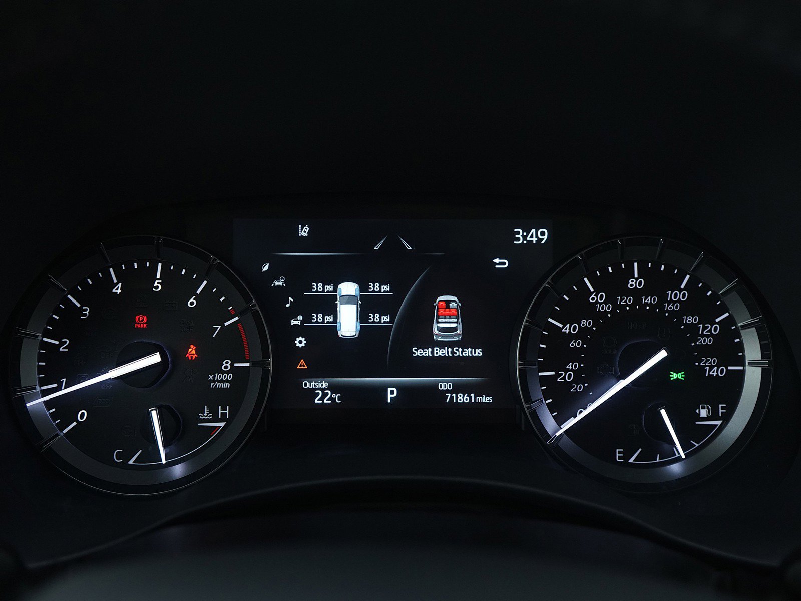 Used 2020 Toyota Highlander XLE image 28