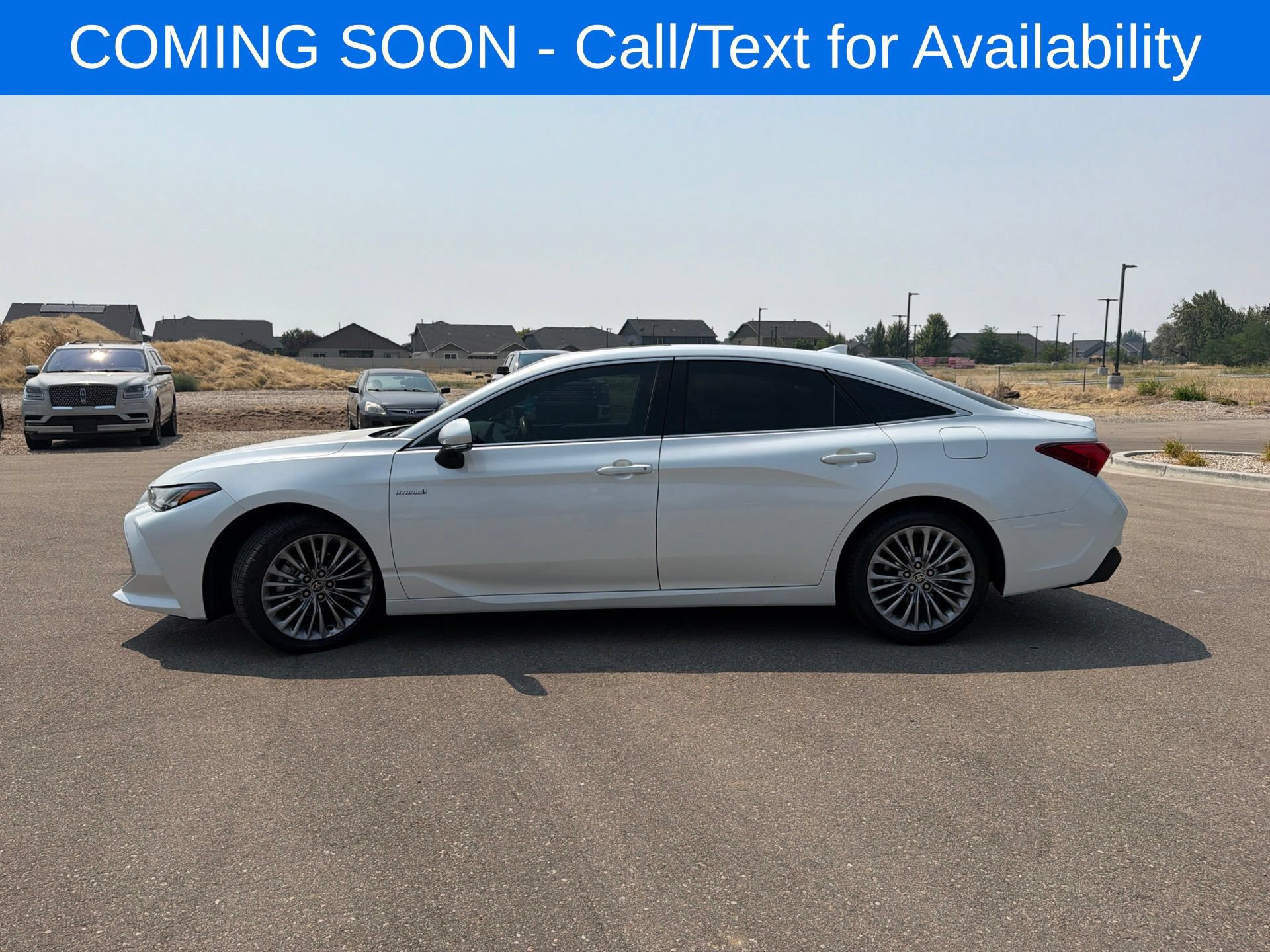 Used 2021 Toyota Avalon Limited w/ Advanced Safety Package FWD image 8