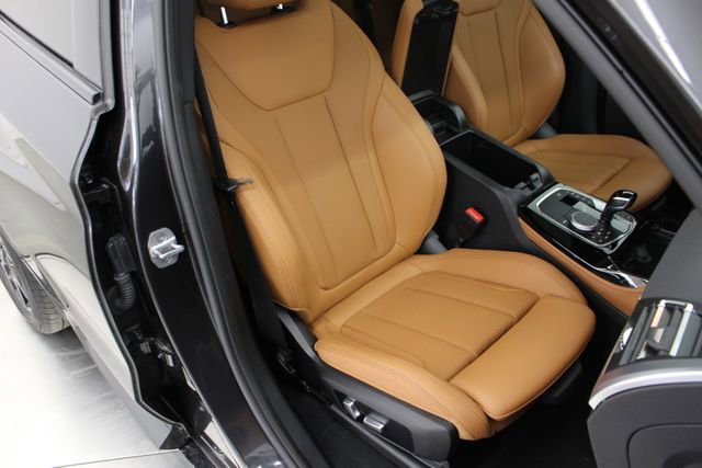 Used 2023 BMW X4 M40i AWD/4WD image 52