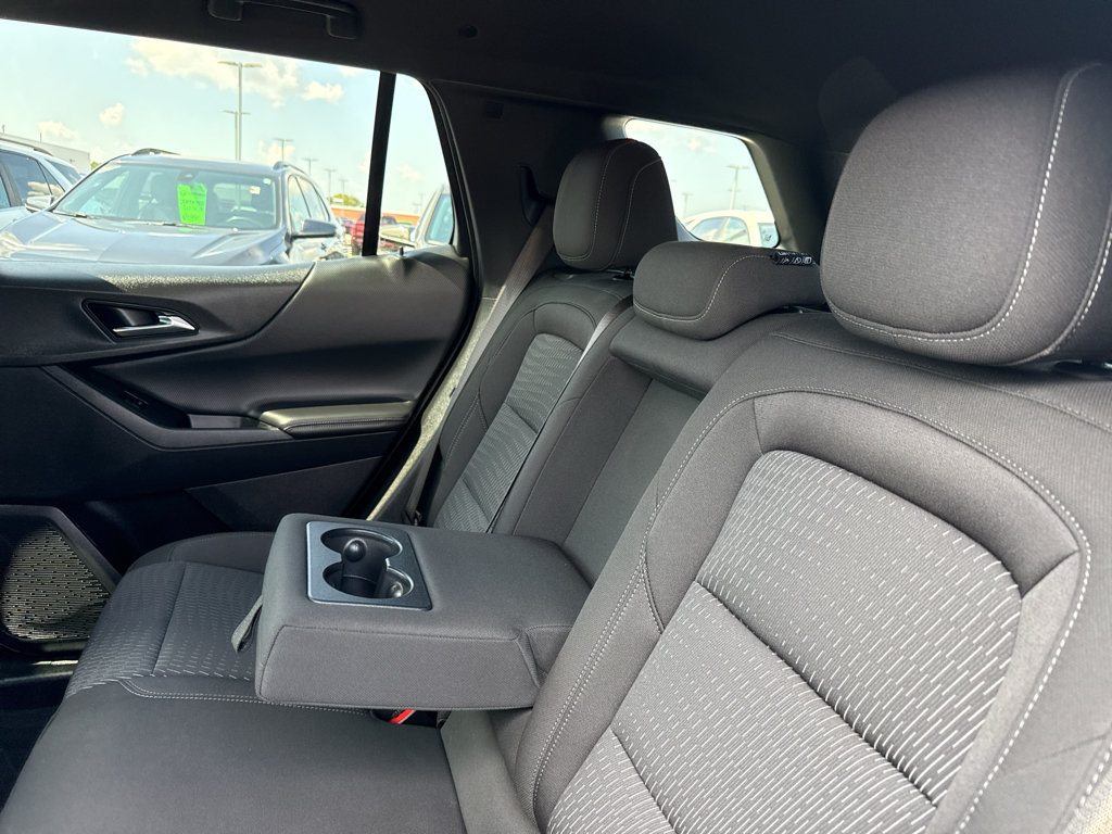 Certified 2025 Chevrolet Equinox LT w/ Safety and Technology Package AWD/4WD image 33
