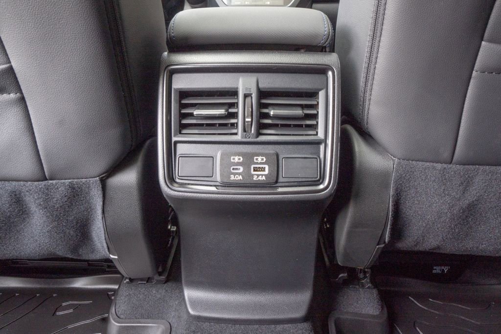 Certified 2025 Subaru Forester Limited w/ Popular Package image 19