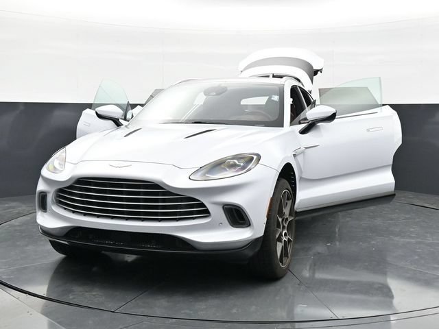 Used 2021 Aston Martin DBX AWD/4WD image 44