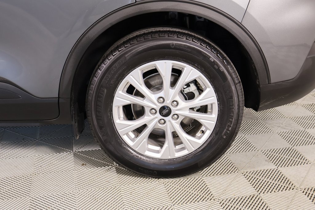 Used 2024 Ford Escape Active w/ Cold Weather Package image 18