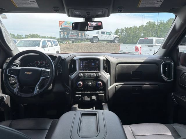Used 2022 Chevrolet Silverado 1500 LTZ AWD/4WD image 9