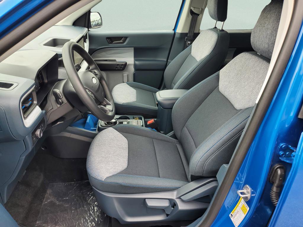 New 2025 Ford Maverick XLT w/ Equipment Group 302A image 17