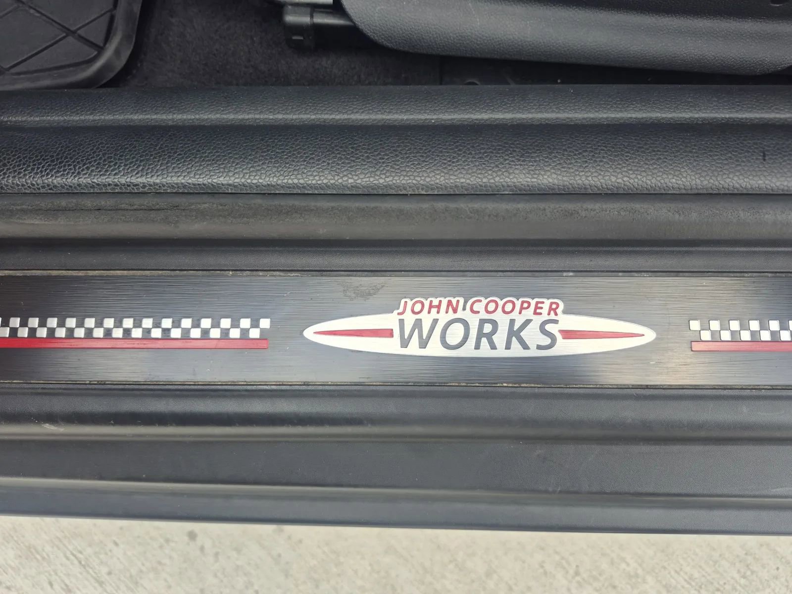 Used 2015 MINI Cooper S FWD image 12