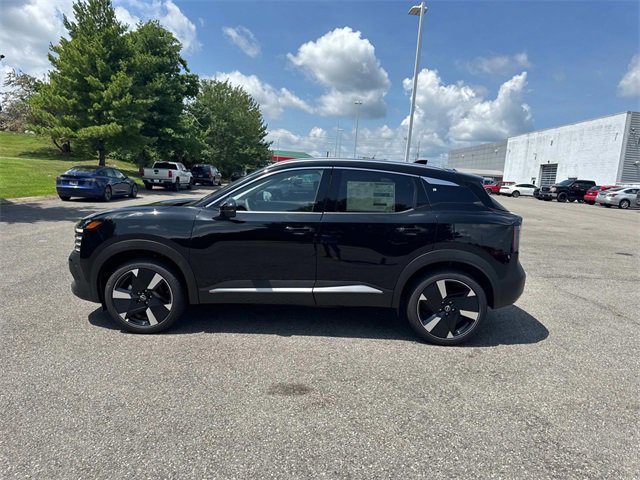 New 2025 Nissan Kicks SR w/ SR Premium Package image 7