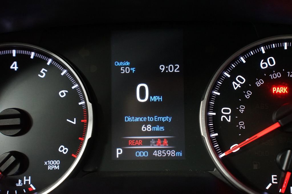 Certified 2021 Toyota RAV4 LE image 16